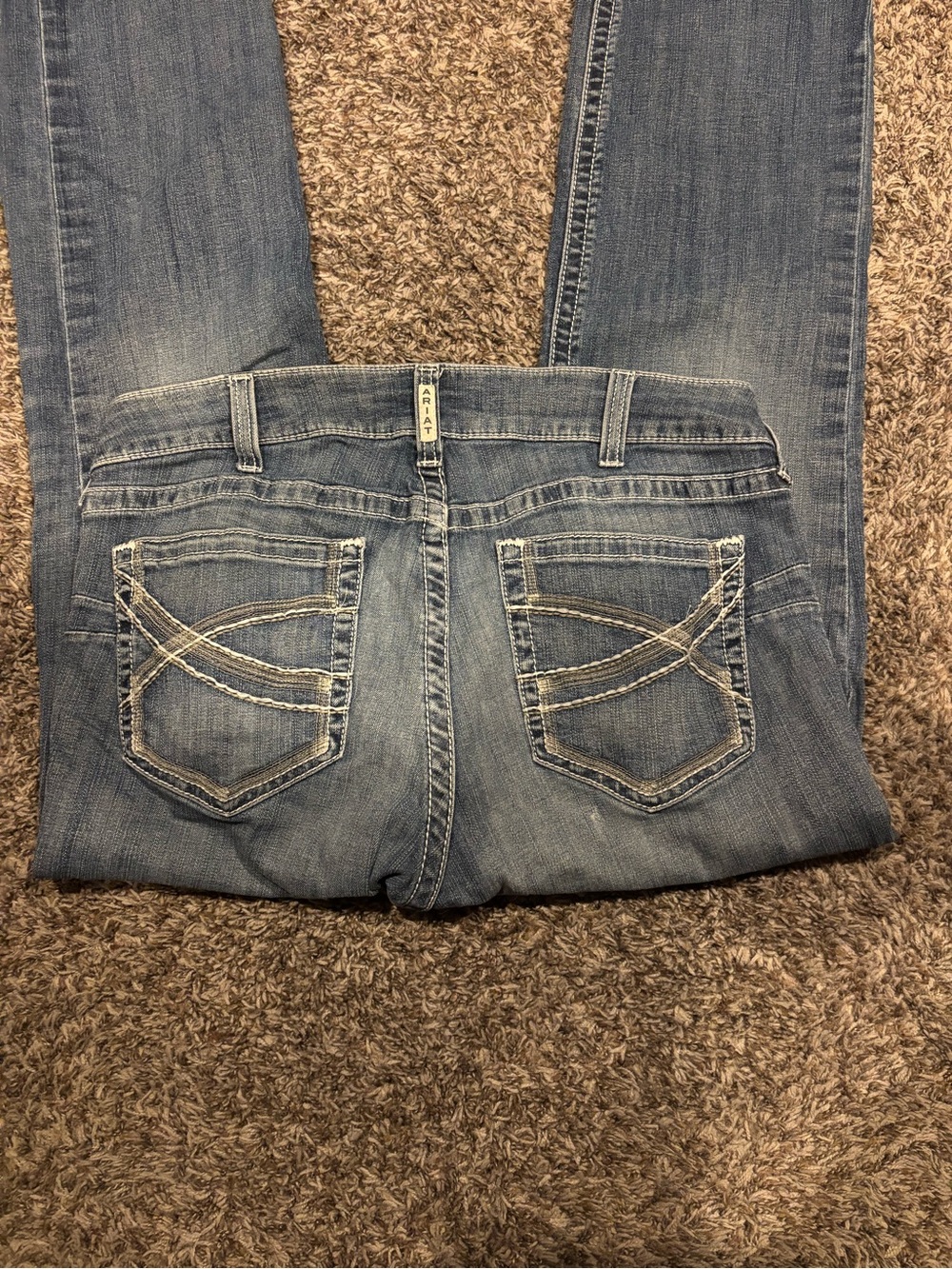 Women’s Ariat Light Wash Straight Leg Jeans